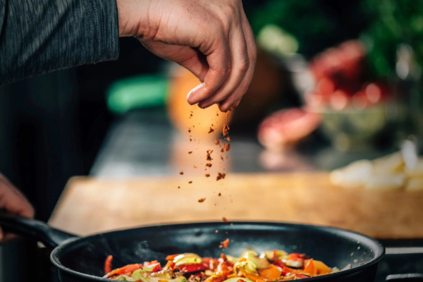Spicy Foods and Your Gut: Myth vs. Reality in South Indian Diets